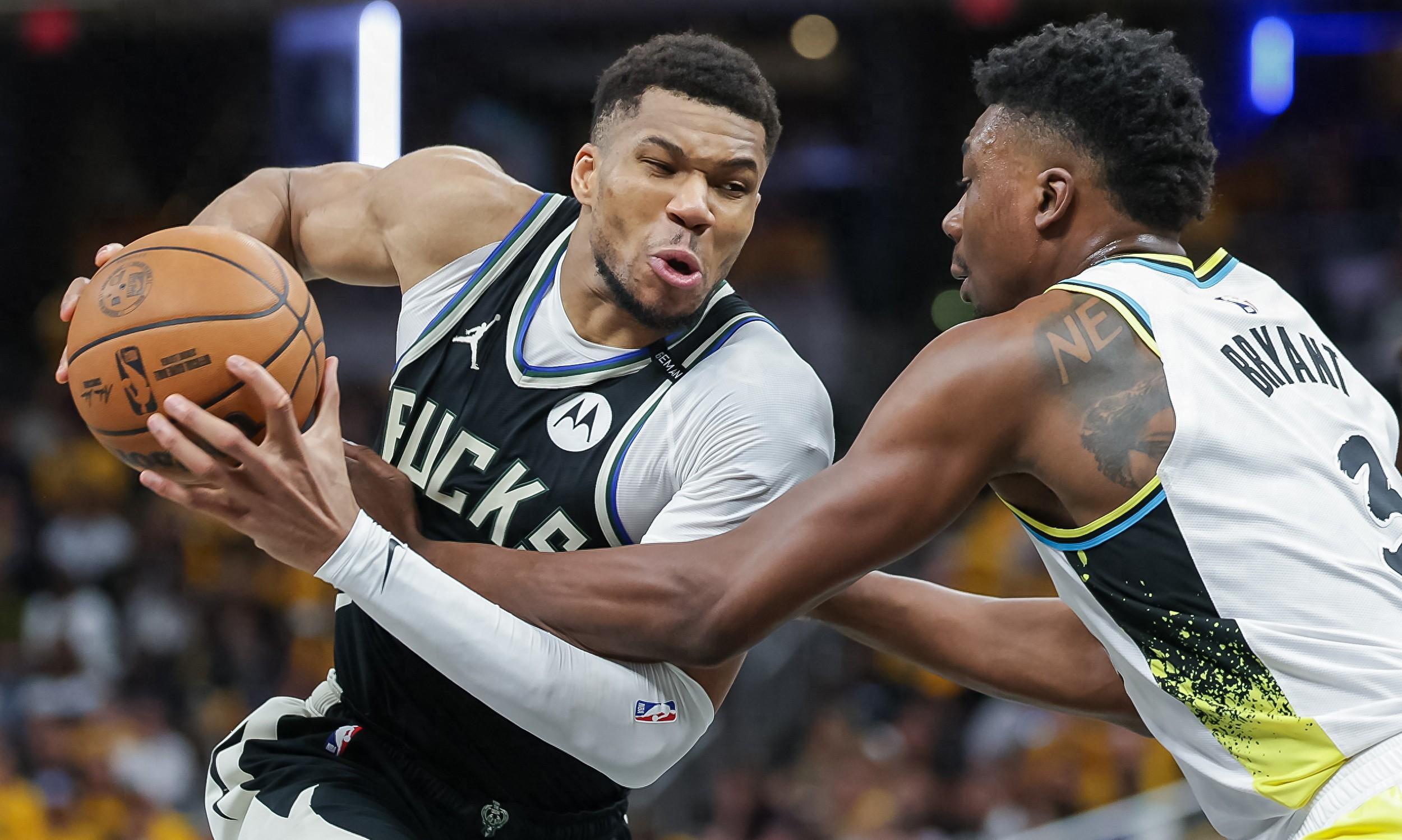 今夜NBA总决赛焦点战，密尔沃基雄鹿调整名单，悬念犹存，高层口径保持一致的简单介绍