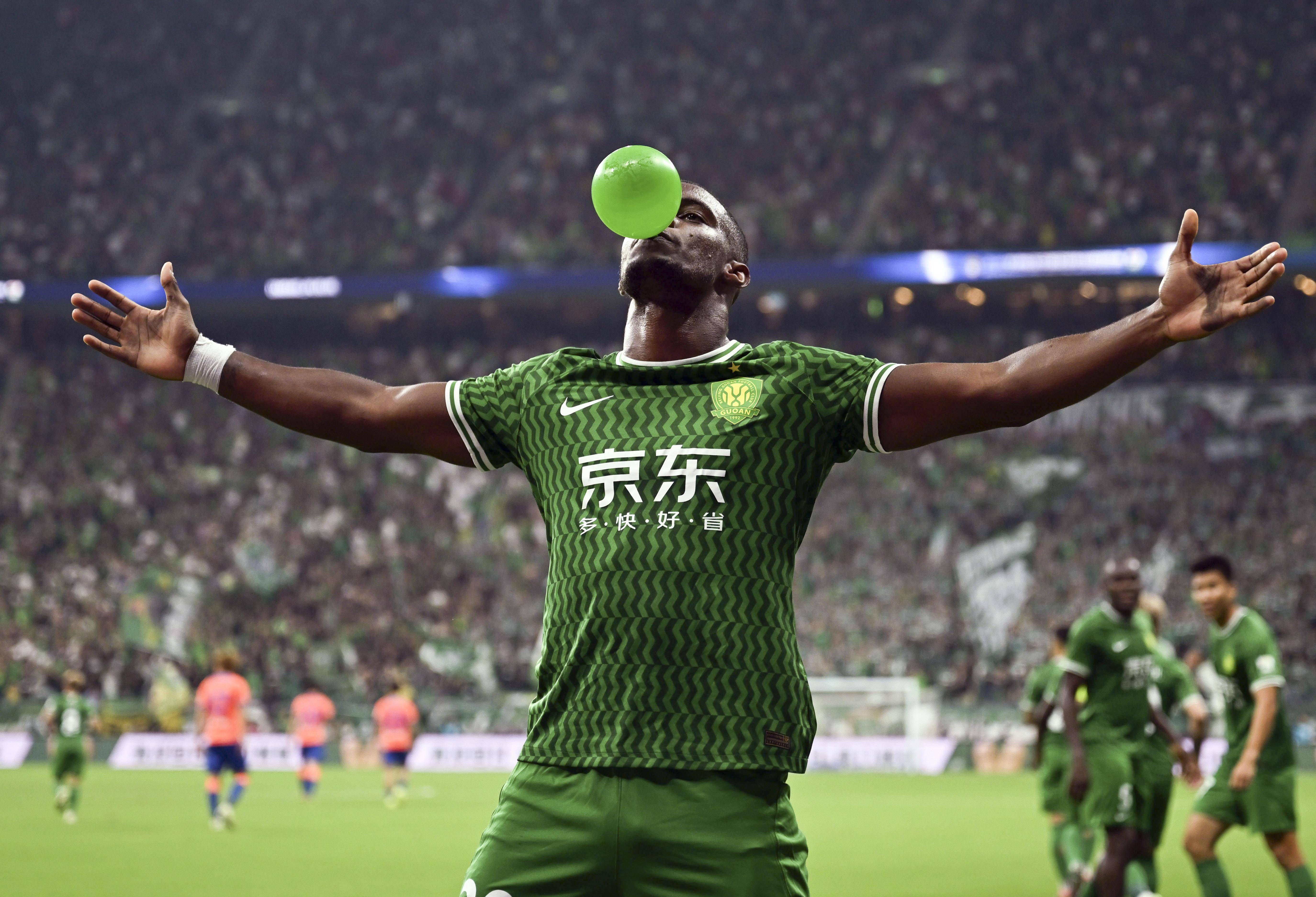 9体育包含今晚山东泰山备战中超，豪取连胜细节曝光，媒体盛赞，球探报告显示潜力的词条