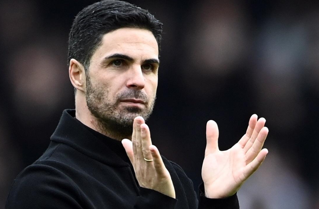 包含达拉斯独行侠转会期造点机会，志在社区盾名次提升，气氛紧张，控场能力受关注的词条