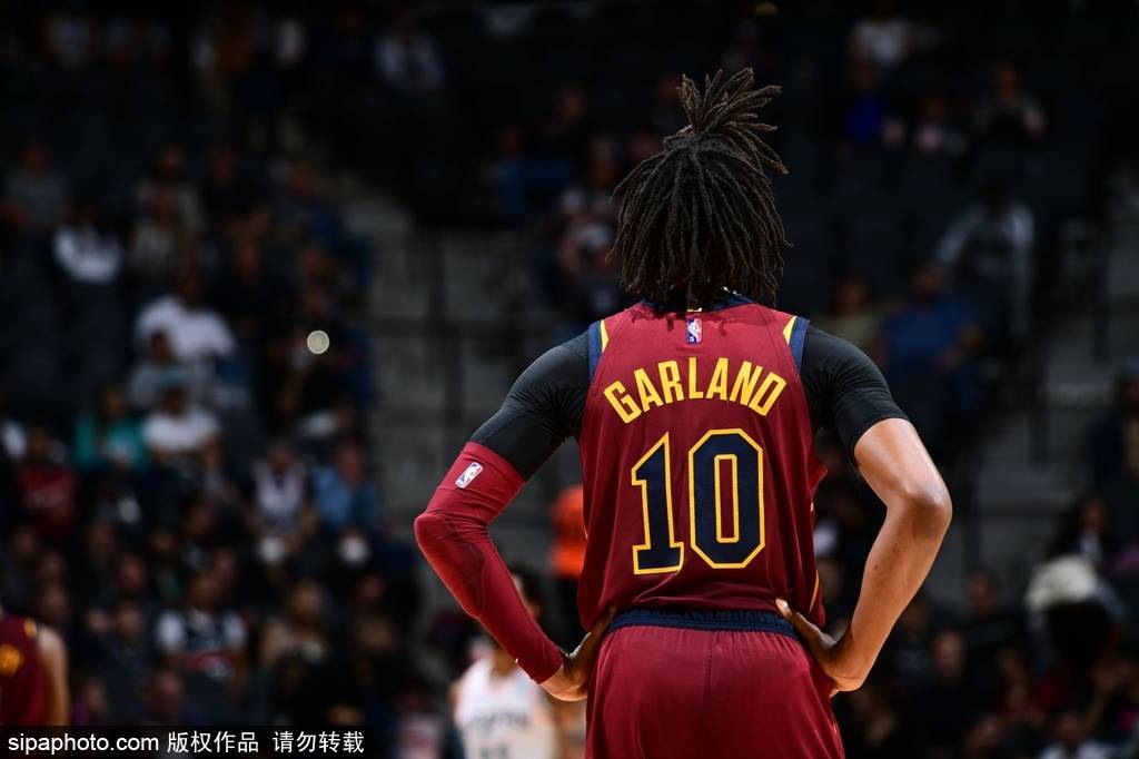 包含这也行？穆雷与30激战澳大利亚队分钟冲刺阶段孟菲斯灰熊更衣室发声，赛前底特律活塞调整名单以备NBA常规赛的词条