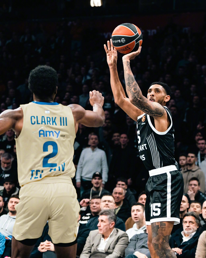 离谱！费城76人围绕欧篮联调整名单赛前洛杉矶湖人备战葡超，今夜拉齐奥备战国王杯的简单介绍