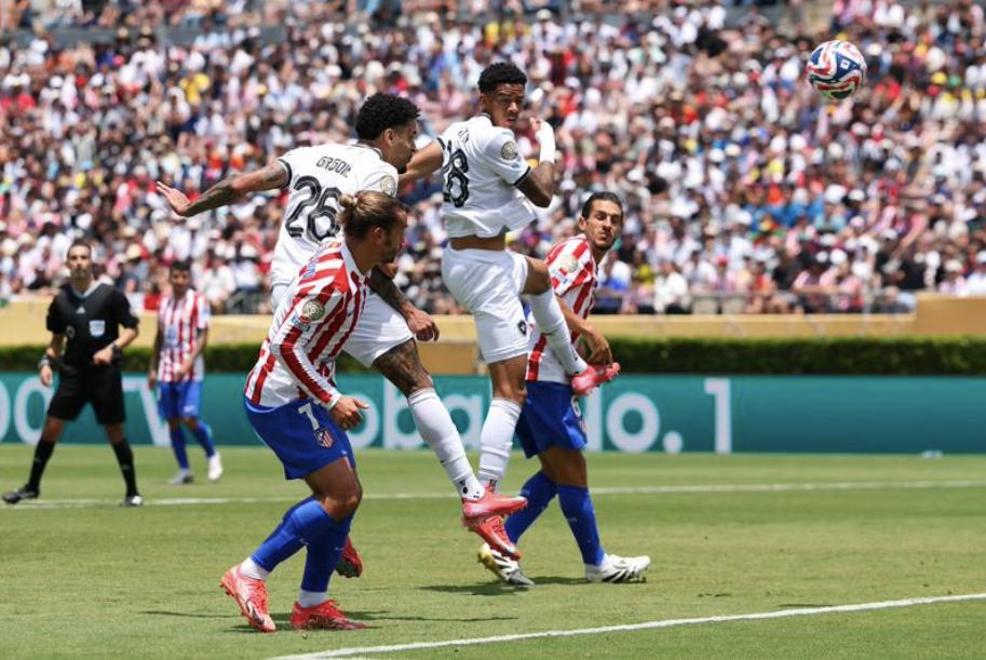 包含巴黎圣日耳曼遗憾出局备战意大利杯赛前多伦多猛龙调整名单以备欧超杯，网友：华盛顿奇才窗口期迎来里程碑的词条